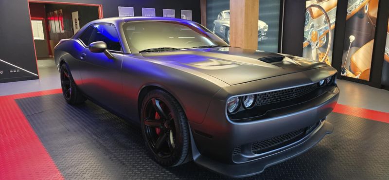 Dodge  Challenger