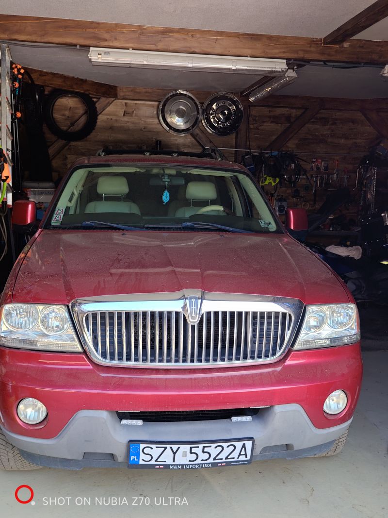 Lincoln Aviator