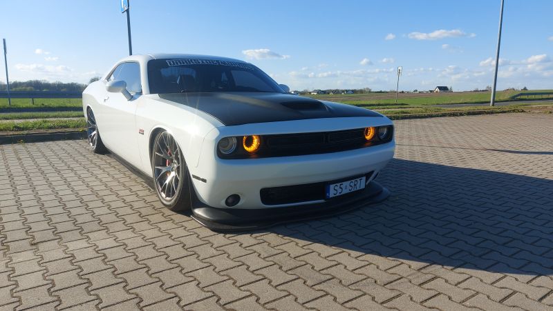 Dodge Challenger 