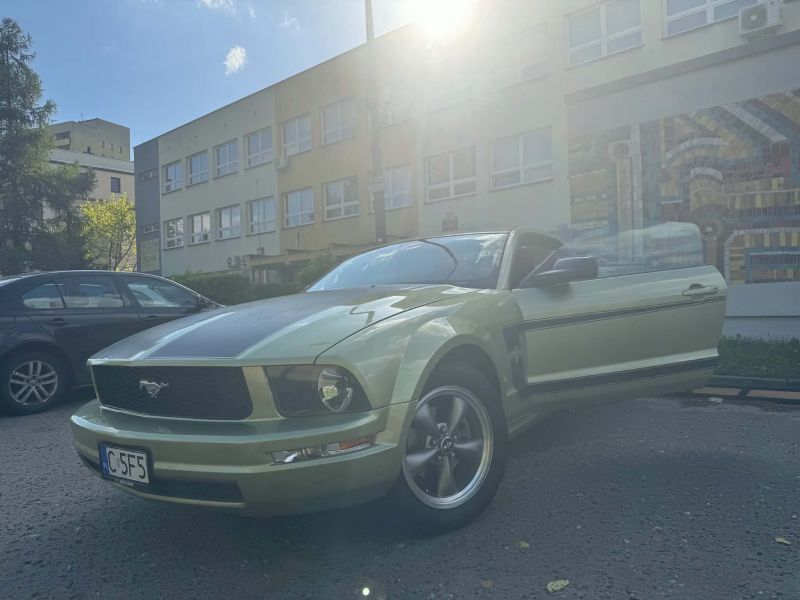 Ford Mustang
