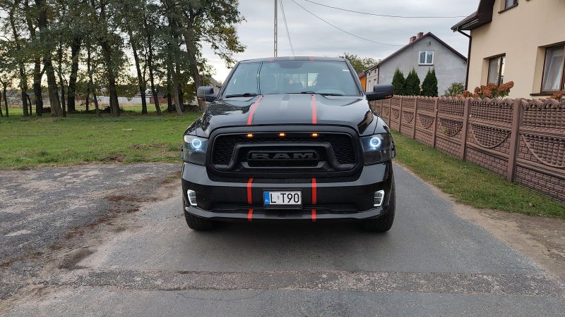 Dodge  Ram