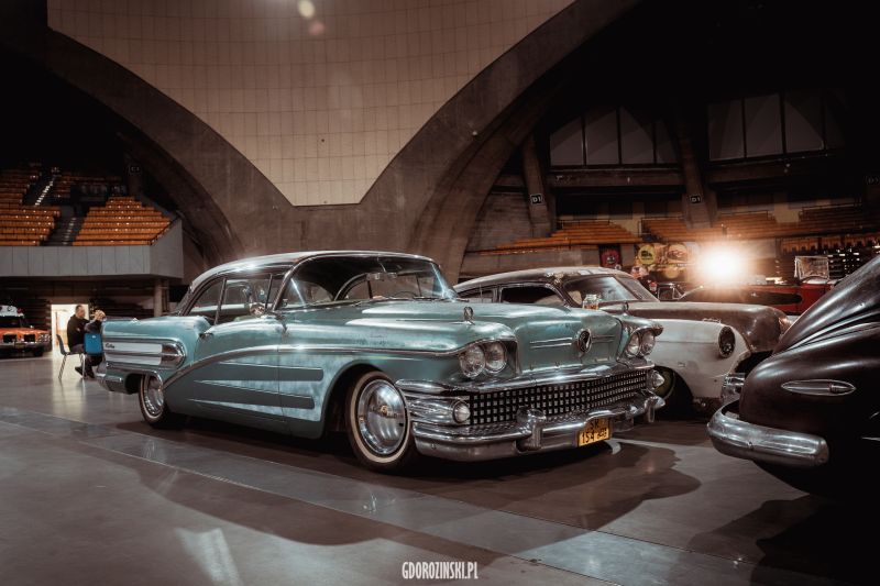 Buick Centaury