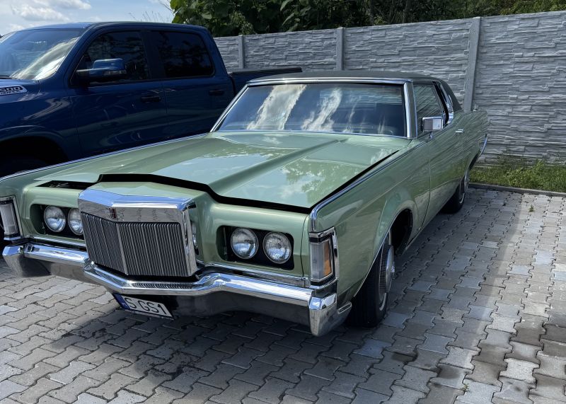 Lincoln Continental Mark 3