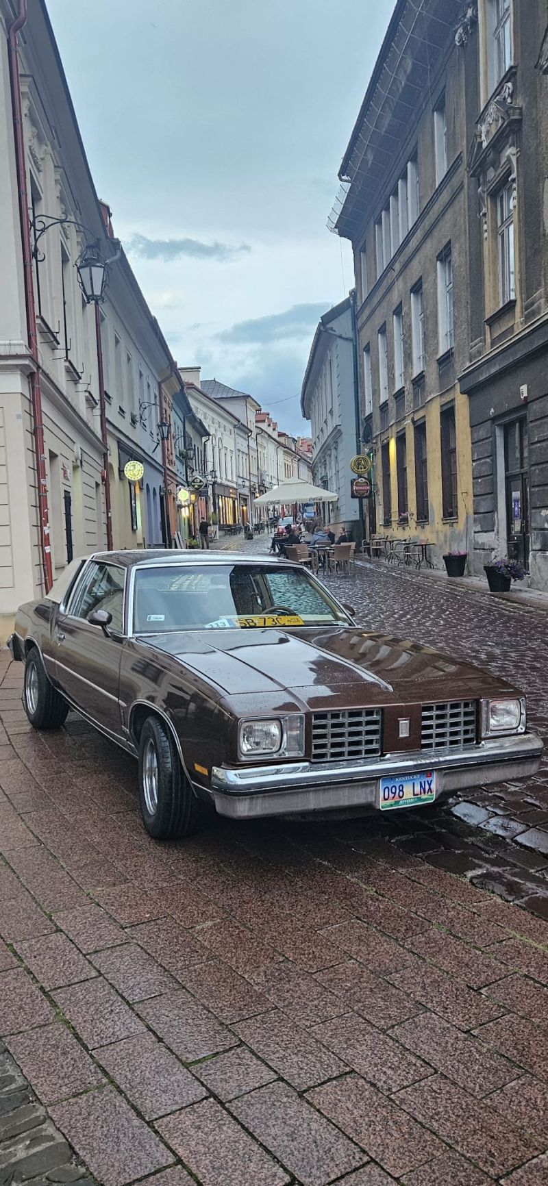 Oldsmobile Cutlass 