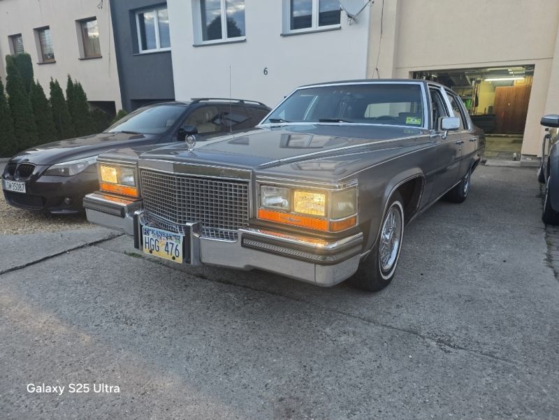 Cadillac Brougham
