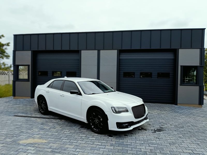 Chrysler  300