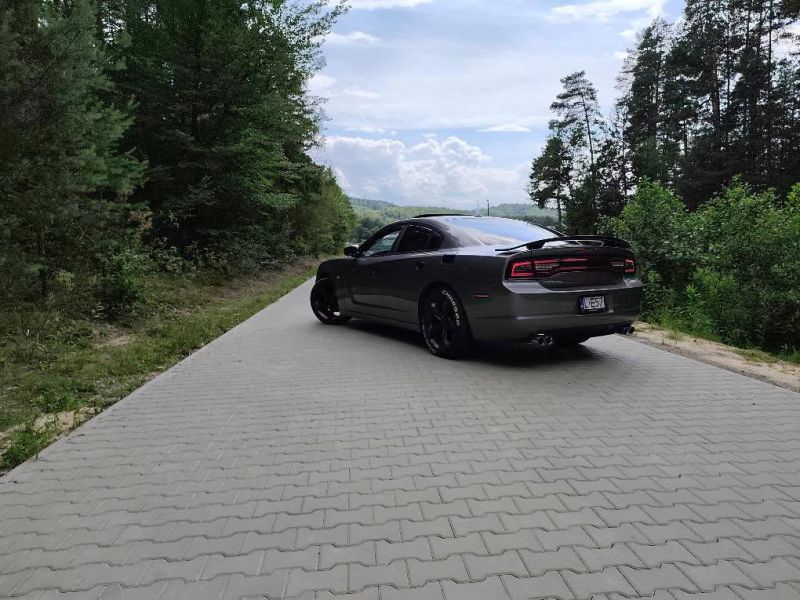 Dodge Charger 