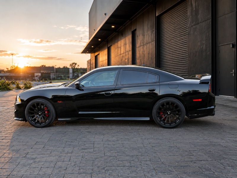 Dodge Chrger SRT