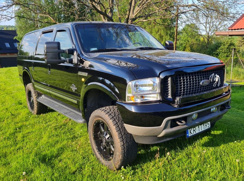 Ford Excursion