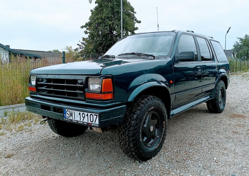 Ford Explorer